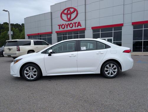 Ice 2026 Toyota Corolla LE