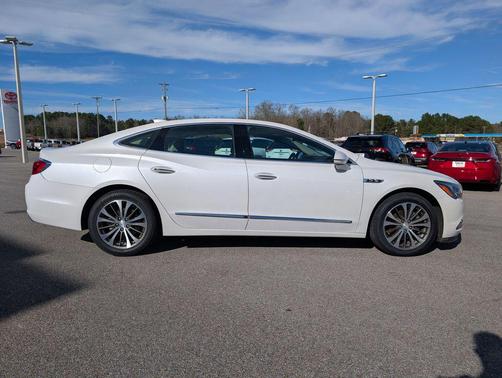 2017 Buick LaCrosse Premium