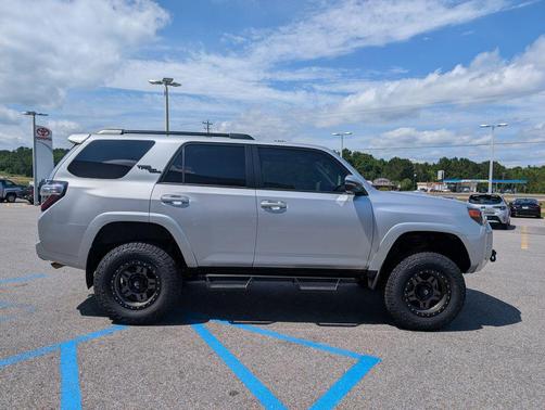 Classic Silver Metallic 2020 Toyota 4Runner TRD Off Road Premium
