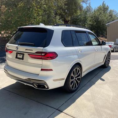 2020 BMW X7 M50i