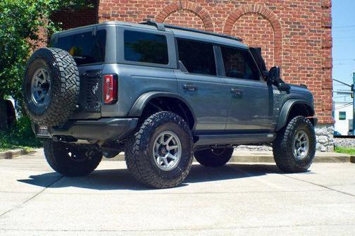 Carbonized Gray Metallic 2023 Ford Bronco Everglades
