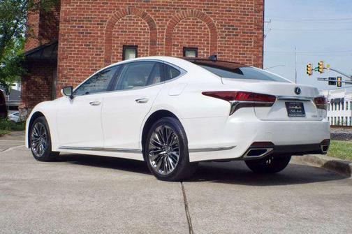 Eminent White Pearl 2018 Lexus LS 500