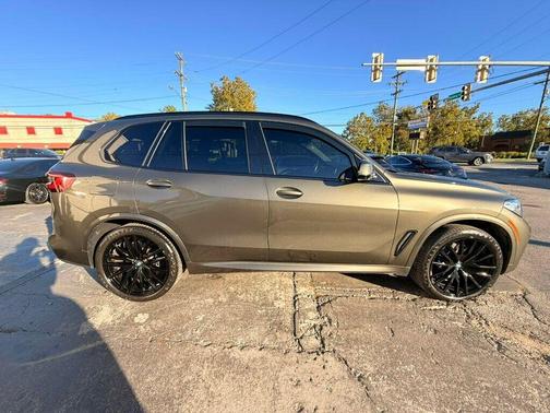 2023 BMW X5 M50i