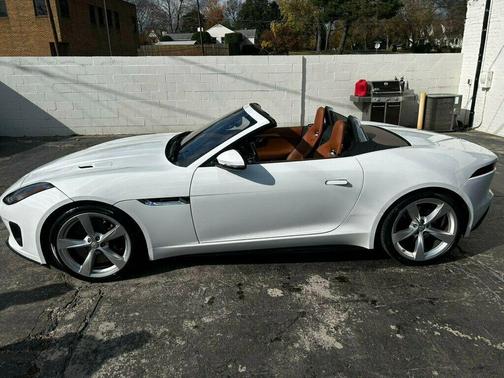 2019 Jaguar F-TYPE R-Dynamic