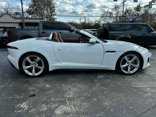 2019 Jaguar F-TYPE R-Dynamic