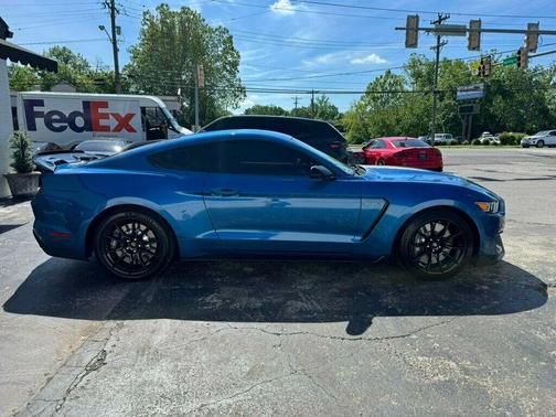 2019 Ford Shelby GT350 Base