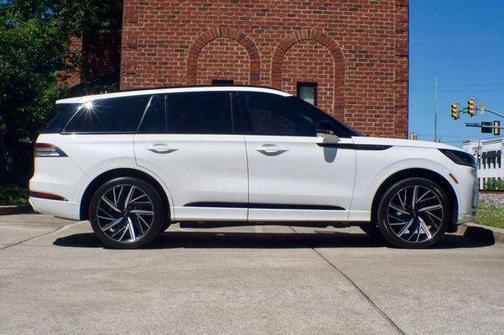 Pristine White 2025 Lincoln Aviator Black Label AWD