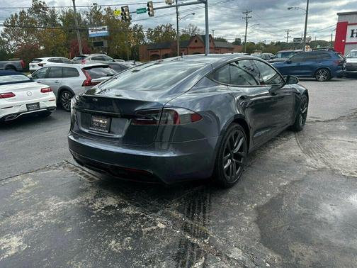2021 Tesla Model S Long Range