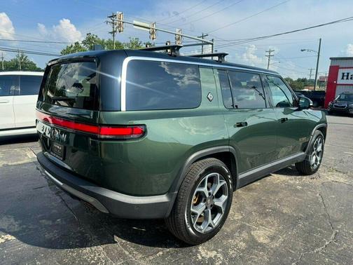 2022 Rivian R1S Launch Edition
