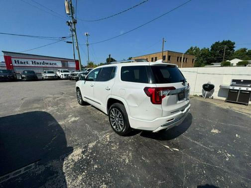 2021 GMC Acadia Denali