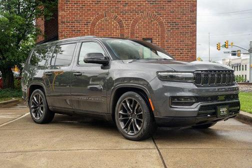 Metallic 2025 Jeep Grand Wagoneer Series III