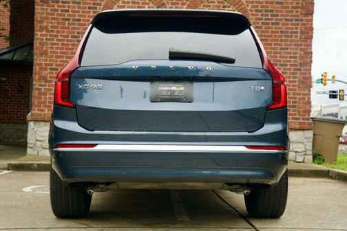 Denim Blue Metallic 2025 Volvo XC90 Plug-In Hybrid T8 Plus 7-Seater