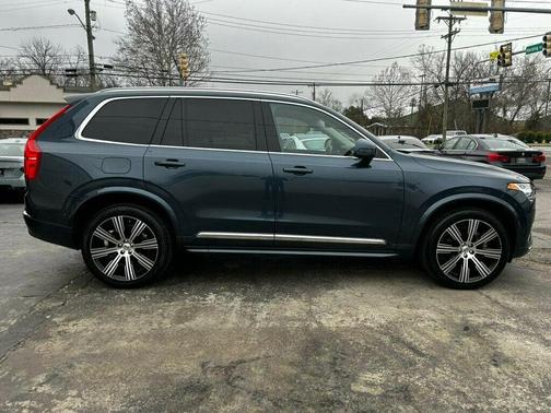 2024 Volvo XC90 B6 Plus Bright Theme 7-Seater