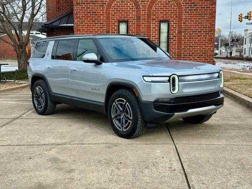 2026 Rivian R1S DUAL MOTOR STANDARD PACK