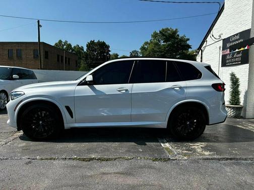 2022 BMW X5 xDrive40i