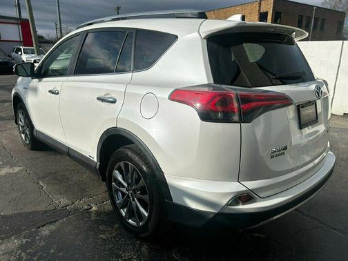 2017 Toyota RAV4 Hybrid Limited