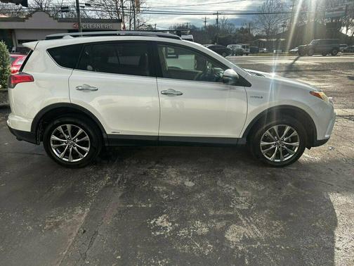 2017 Toyota RAV4 Hybrid Limited