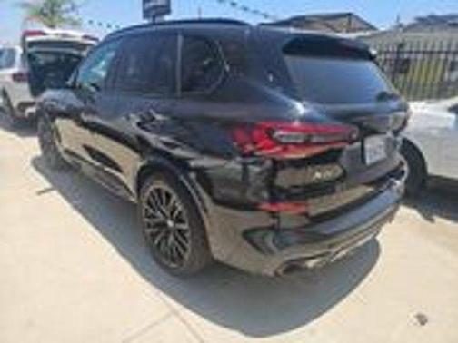 2023 BMW X5 sDrive40i