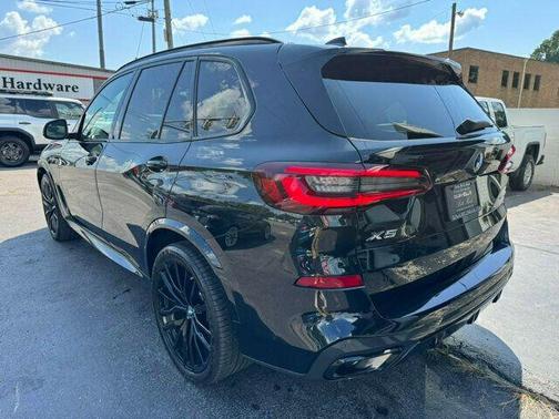 2023 BMW X5 sDrive40i