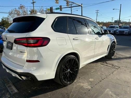 2023 BMW X5 xDrive40i