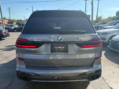 2024 BMW X7 M60i