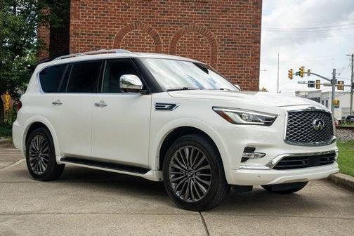 Moonstone White 2023 INFINITI QX80 SENSORY