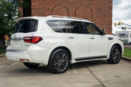 Moonstone White 2023 INFINITI QX80 SENSORY