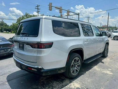 2023 Jeep Wagoneer L Series II