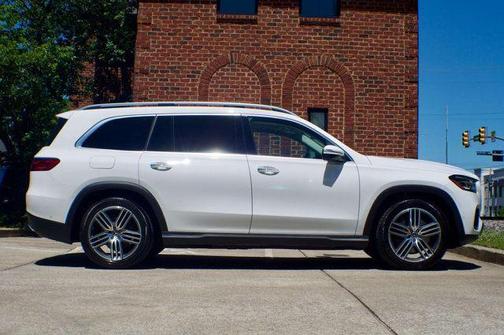 Polar White 2024 Mercedes-Benz GLS 450 4MATIC