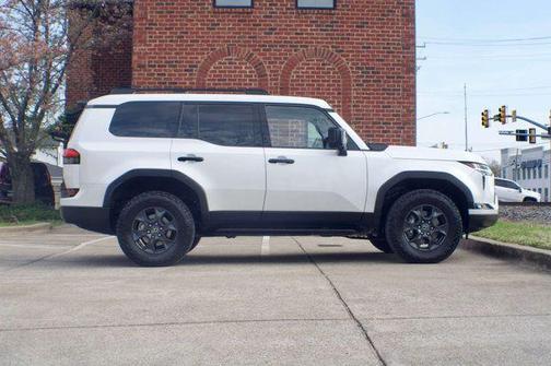 Eminent White Pearl 2024 Lexus GX 550 GX 550 OVERTRAIL+