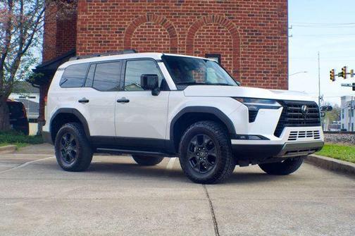 Eminent White Pearl 2024 Lexus GX 550 GX 550 OVERTRAIL+