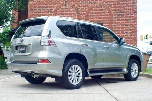 Atomic Silver 2023 Lexus GX 460 Base