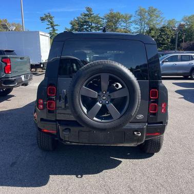 2022 Land Rover Defender 110 X-Dynamic HSE