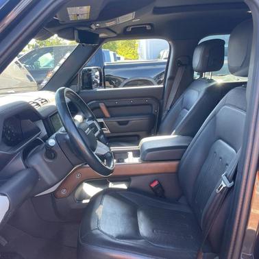 2022 Land Rover Defender 110 X-Dynamic HSE