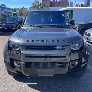 2022 Land Rover Defender 110 X-Dynamic HSE