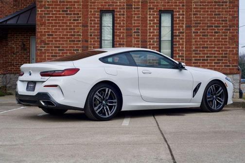 2024 BMW 840 i