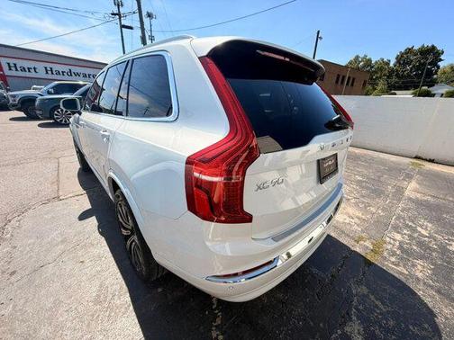 2024 Volvo XC90 B5 Core Bright Theme