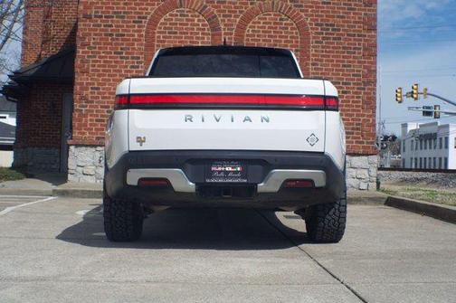 2023 Rivian R1T Adventure Quad Motor Large Pack
