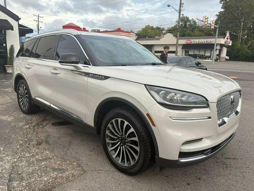 2023 Lincoln Aviator Standard AWD