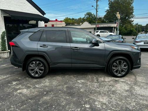 2024 Toyota RAV4 Hybrid XLE Premium