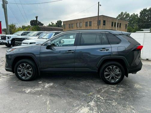 2024 Toyota RAV4 Hybrid XLE Premium