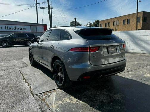 2020 Jaguar F-PACE 25t Checkered Flag Limited Edition