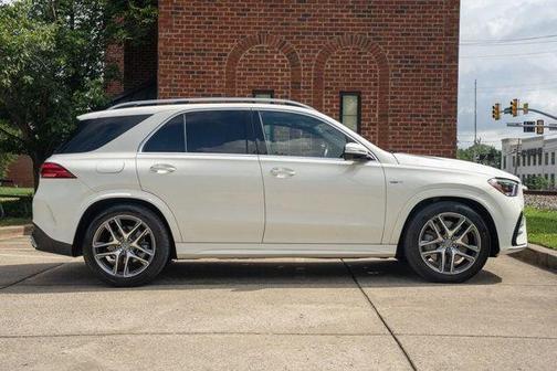 Polar White 2024 Mercedes-Benz AMG GLE 53 Base