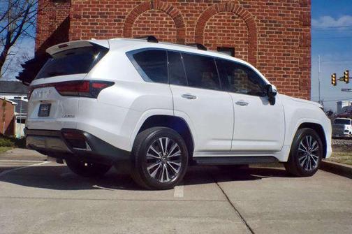 2023 Lexus LX 600 Premium