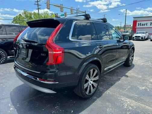 2022 Volvo XC90 T6 Inscription 7 Passenger