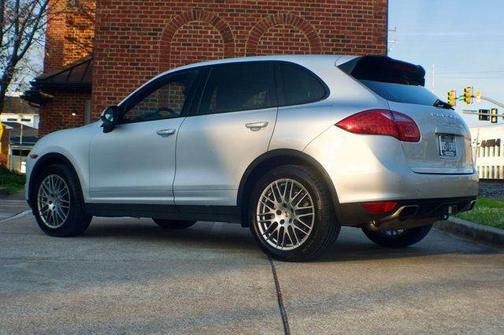 2013 Porsche Cayenne Base