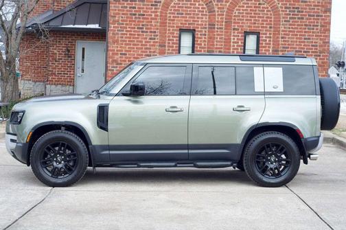 2024 Land Rover Defender P300