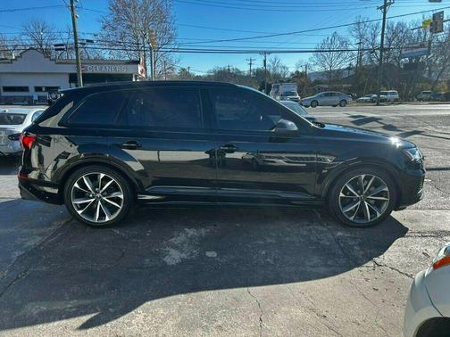 2024 Audi SQ7 4.0T Premium Plus