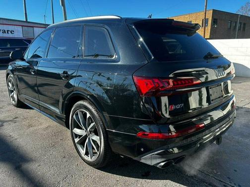 2024 Audi SQ7 4.0T Premium Plus