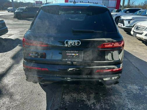 2024 Audi SQ7 4.0T Premium Plus